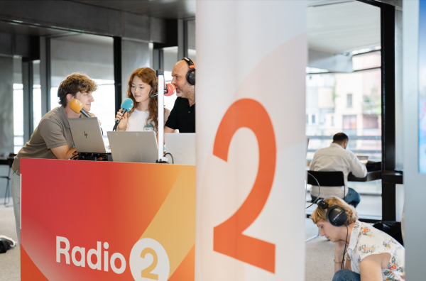 Radio 2