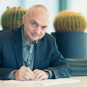 Luc Van den hove